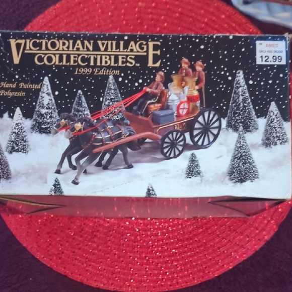 Old Towne Horse Drawn Fire Engine 1999 - Picture 11 of 12